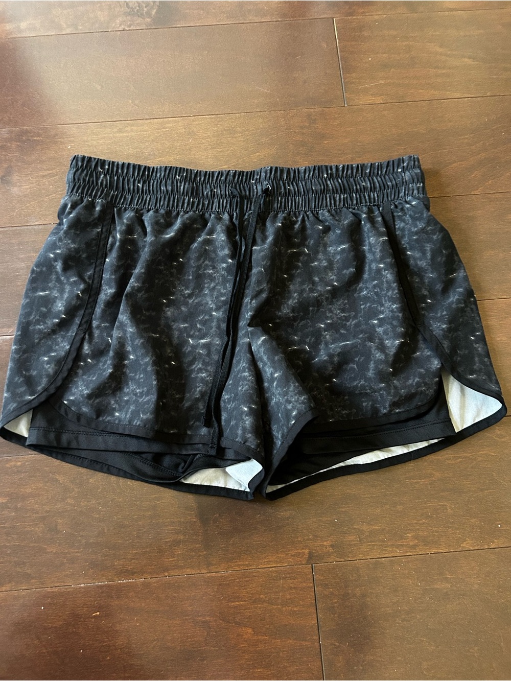Women's Black Marbled Athletic Shorts with Elastic Waist